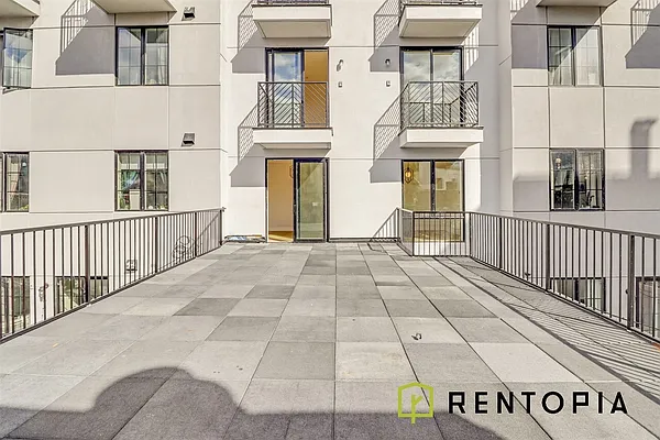 Rented by Rentopia | media 15