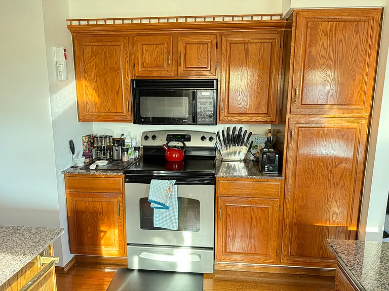 16021 Deer Ridge Dr — Photo 9