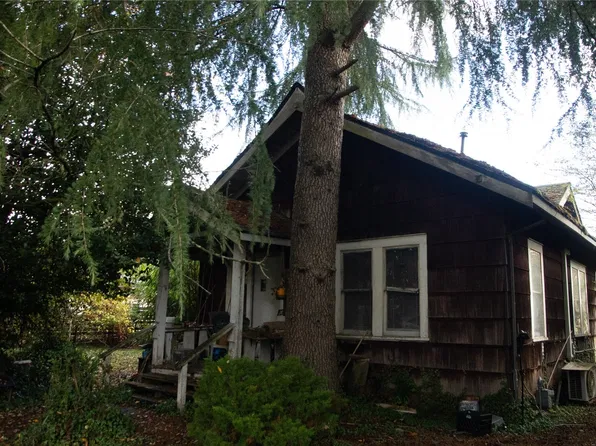 106 Perry NW, Olympia, WA 98502