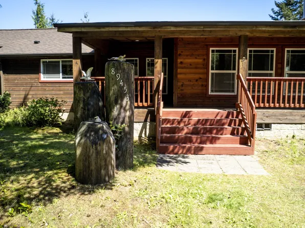 89453 Rustic Ln, Florence, OR 97439