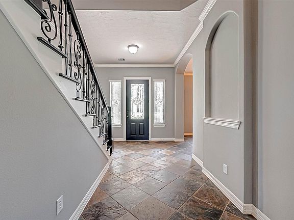 4th image of 1310 Brazoswood Pl