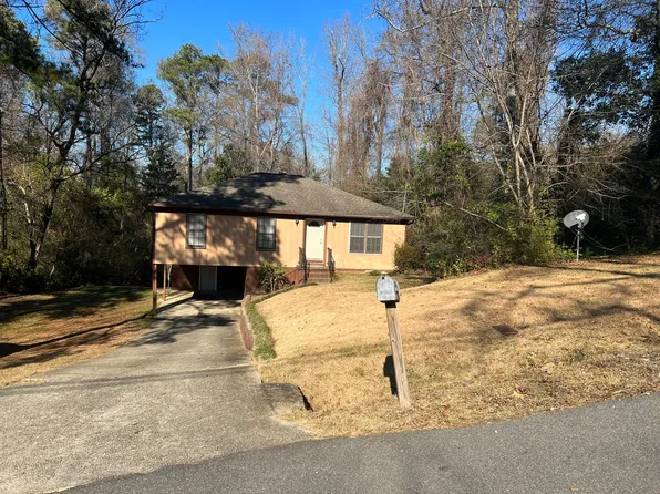2836 1st St E, Tuscaloosa, AL 35404