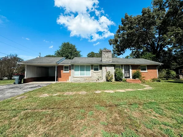 528 E 12th St, Cookeville, TN 38501