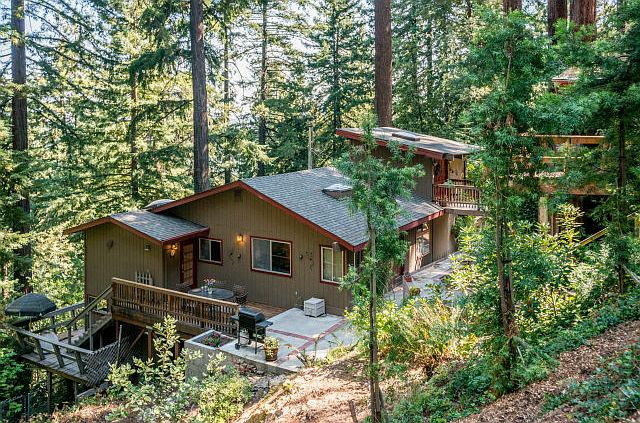 1st image of 18173 Mountain View Ct