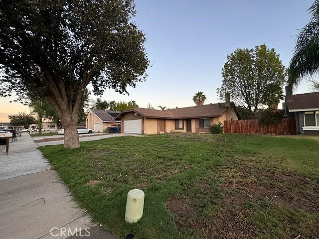 4 bed, 1567 sqft, $3,200 — Photo 1