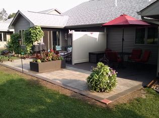 517 Cedar Ct, Taylors Falls, MN 55084