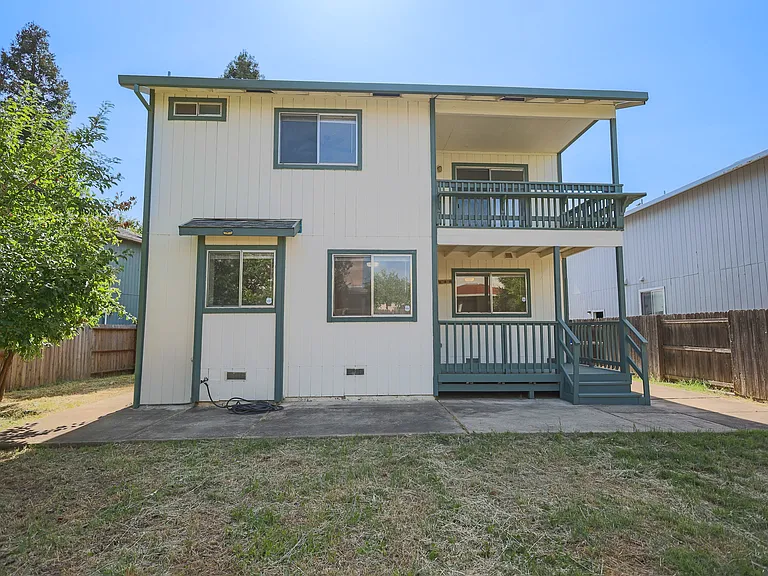 183 Creekside Cir — Photo 16