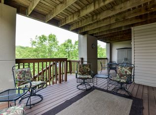 14 Woodpecker Ln APT 1, Branson, MO 65616