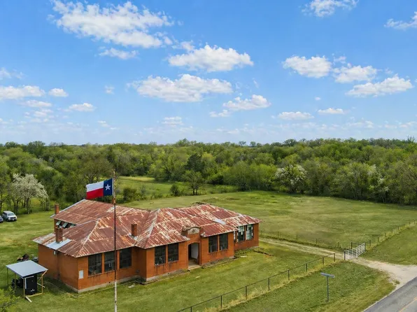 3673 Fm 103, Nocona, TX 76255