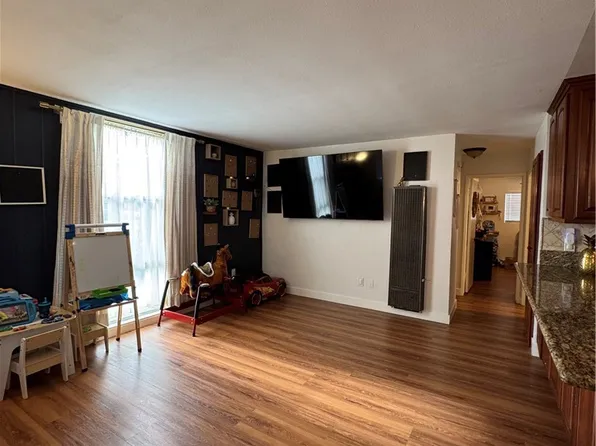 3325 Santa Fe Ave APT 41, Long Beach, CA 90810