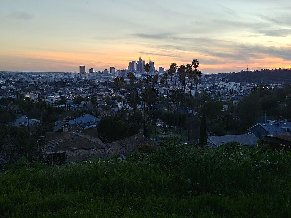 1st image of 2713 Abrigo Ave