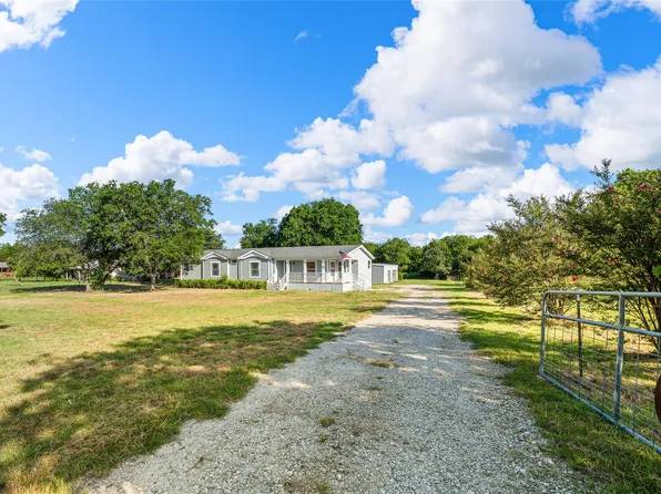 429 Eagle Ridge Rd, McGregor, TX 76657