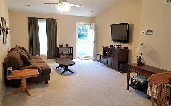 2nd image of 442 Woodmere Dr