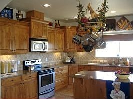 Kitchen has all the extras