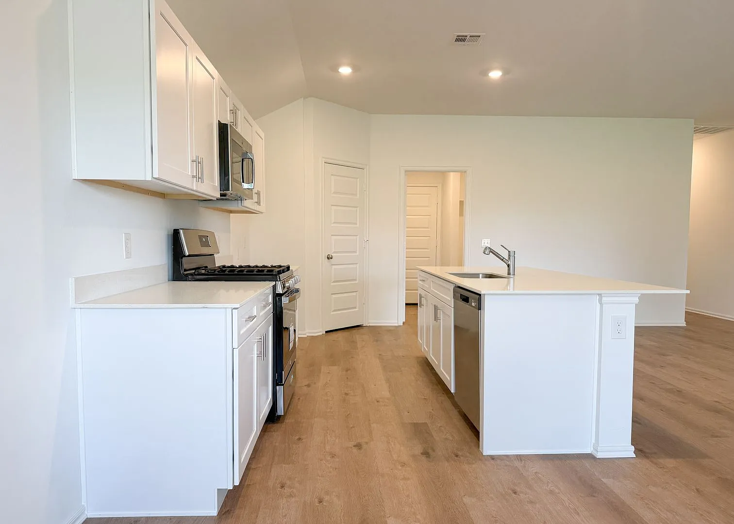 2026 New Build | Be the First Tenant! — Photo 2