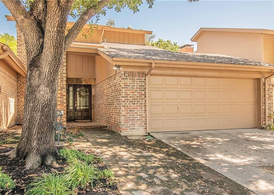 1st image of 9312 Mountain Lake Ct