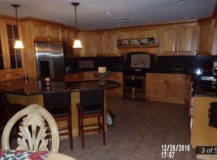 44 Friesland Dr, Churchville, PA 18966