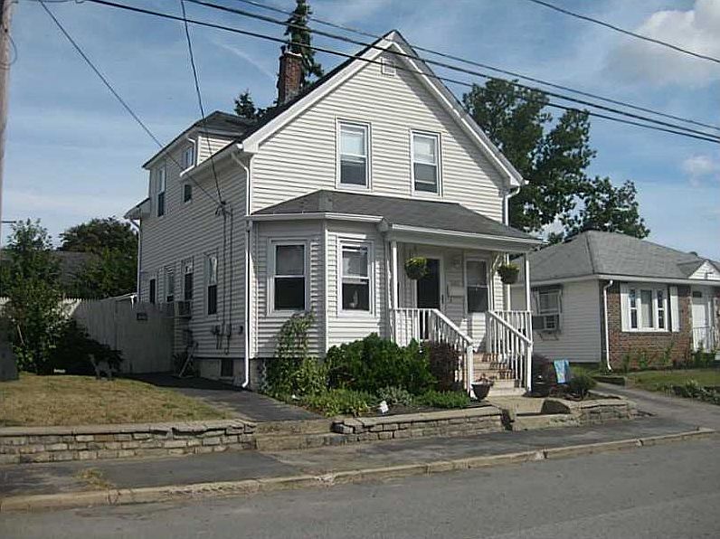 1st image of 103 Elwyn St
