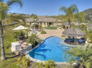 3041 Rue Montreux, Escondido, CA 92026