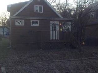 53 Irving St, Cranston, RI 02910