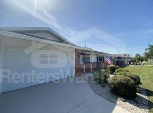 1411 N Pebble Beach Blvd, Sun City Center, FL 33573