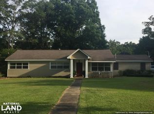 301 Highland Dr, Kosciusko, MS 39090