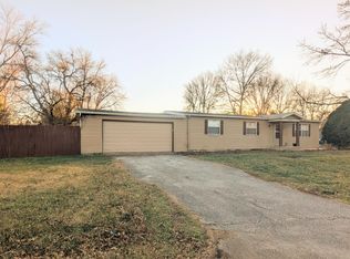 2700 E Horning St, Springfield, MO 65802