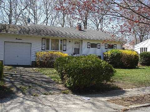 1st image of 14 Norwalk Ln