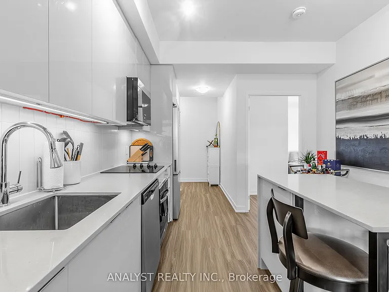 498 Caldari Rd #522 — Photo 5