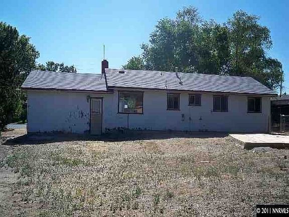5th image of 3701 Woodside Dr