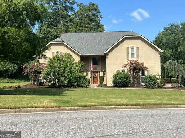 12080 Magnolia Crescent Dr, Roswell, GA 30075