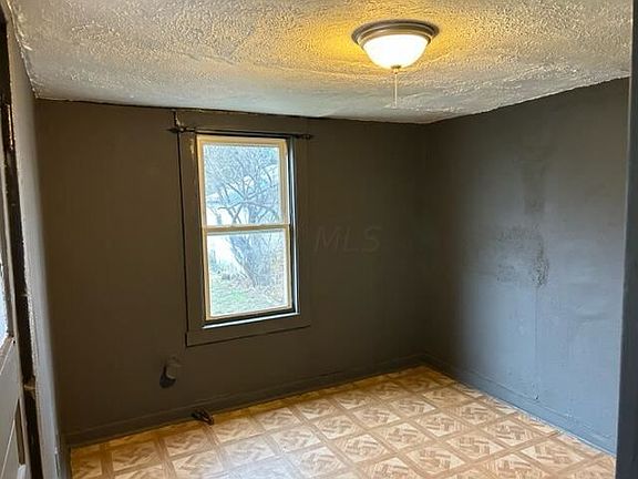 2nd image of 407 N Race St