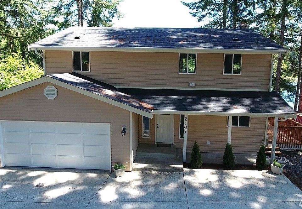 1st image of 2107 194th Ave SW