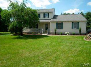 7585 Flint Hill Rd, New Tripoli, PA 18066