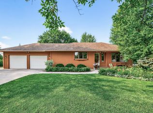 4855 Cottonwood Ln N, Plymouth, MN 55442