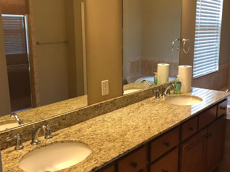 220 Edgewater Dr — Photo 21