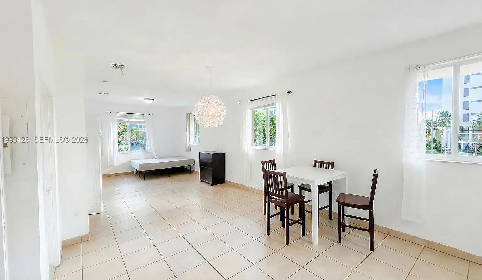 Goldcourt — Photo 1