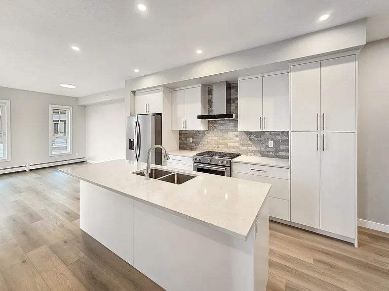 100 Banister Dr — Photo 10