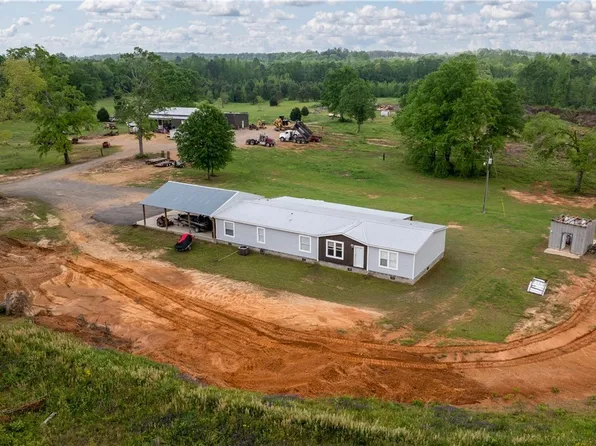 2194 Lum Fife Rd, Gordo, AL 35466