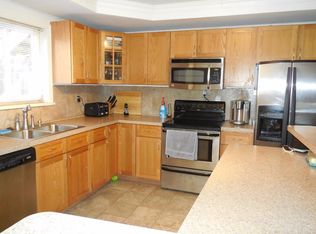 107 Meadow Woods Ln, Lawrence Township, NJ 08648