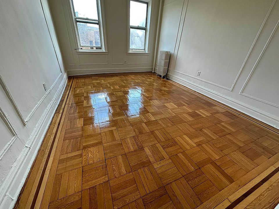 2nd image of 115 E 169th St APT 1A