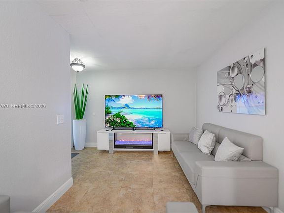 5th image of 15216 SW 112th Pl