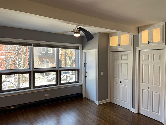 3rd image of 1719 N Hudson Ave #1F