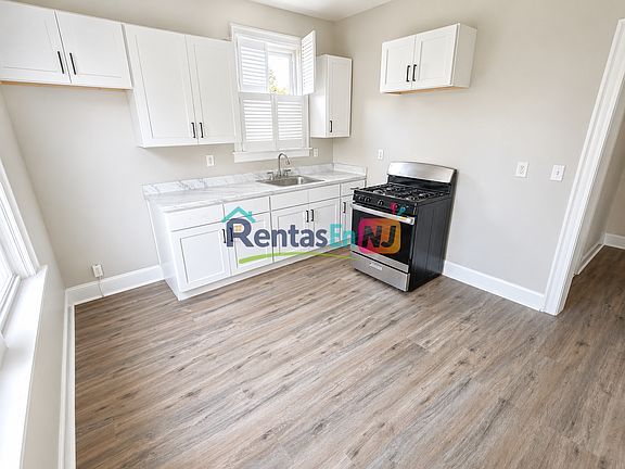3rd image of 203 Renner Ave #1B