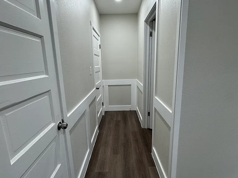 809 Caver St #1 — Photo 9