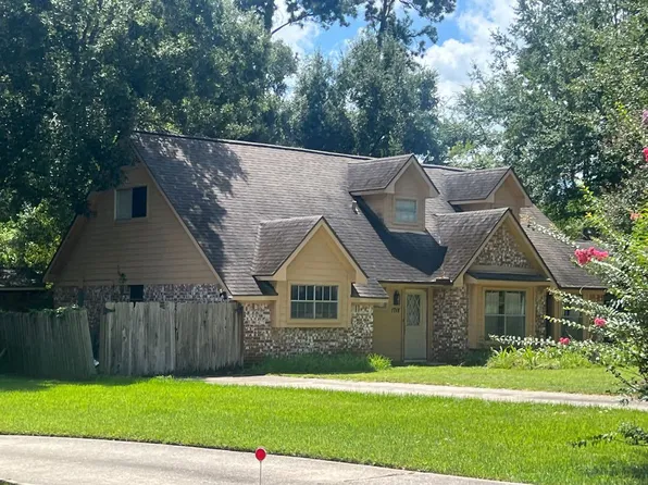 1718 Chimney Vine Ln, Humble, TX 77339