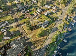 6707 W Lake Tapps Highway E, Lake Tapps, WA 98391