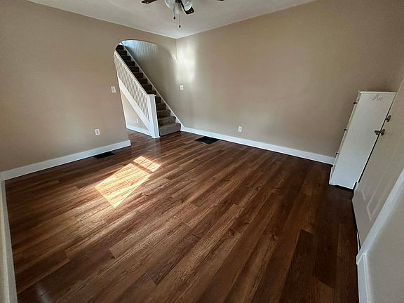 4th image of 944 N Drexel Ave #944