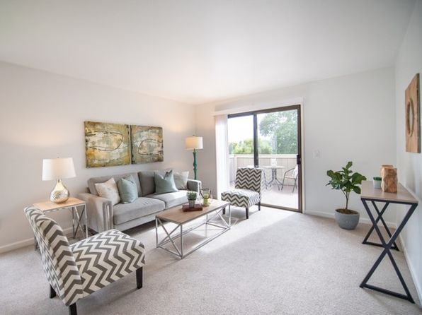 Oak Creek | 150 Graylawn Ave, Petaluma, CA
