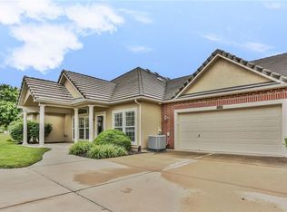 5428 W 145th Ter, Leawood, KS 66224